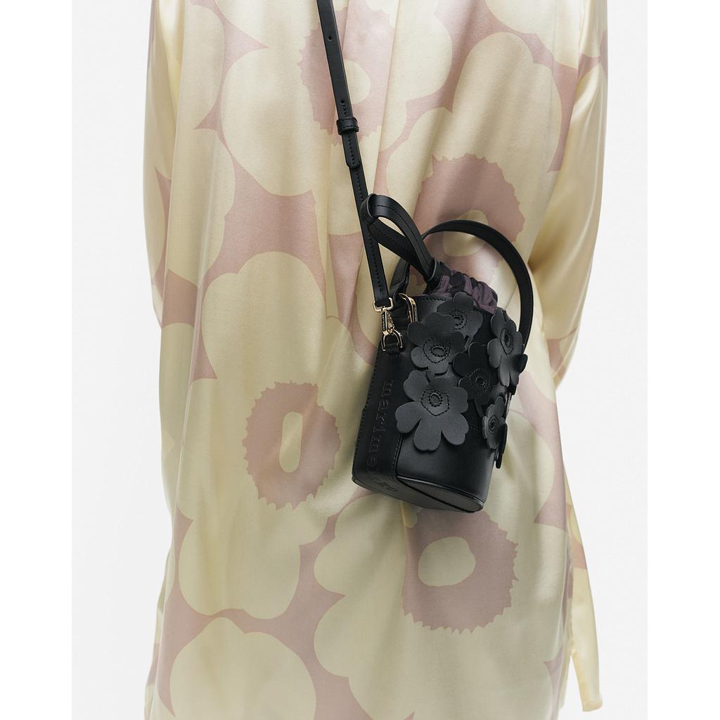 Bucket Bag mini 3D Unikko black