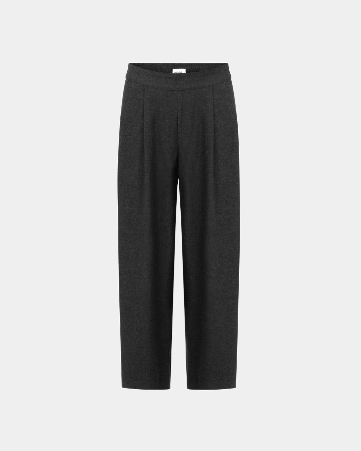 Hose Ross Antra