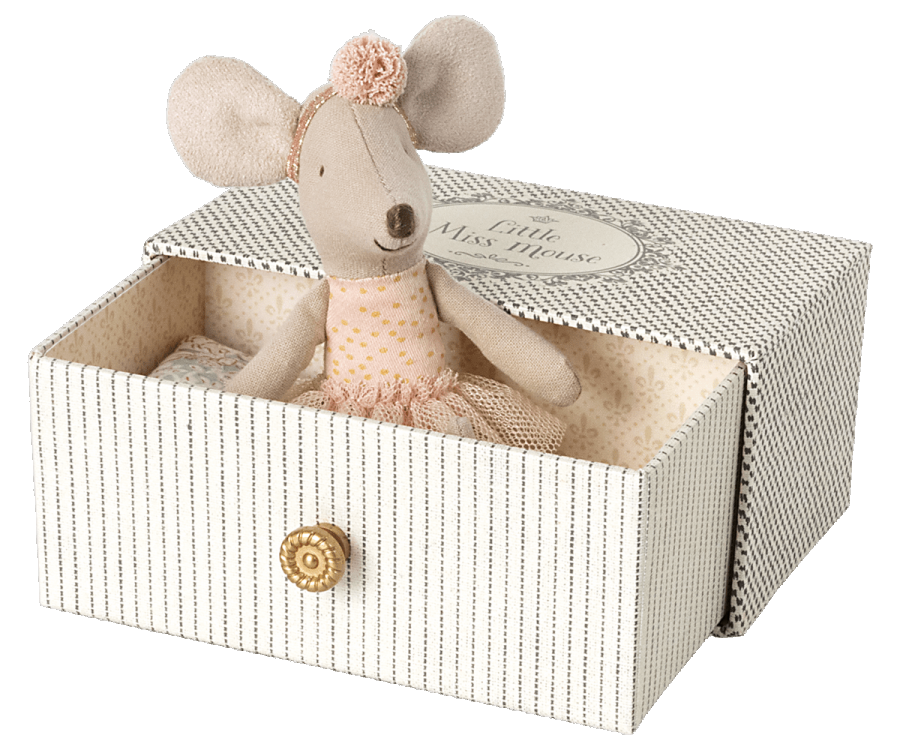 Tanzmaus im Tagesbett Kleine Schwester