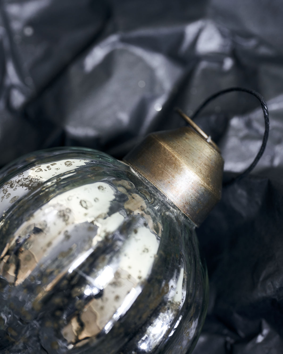 Weihnachtskugel Shim Silber