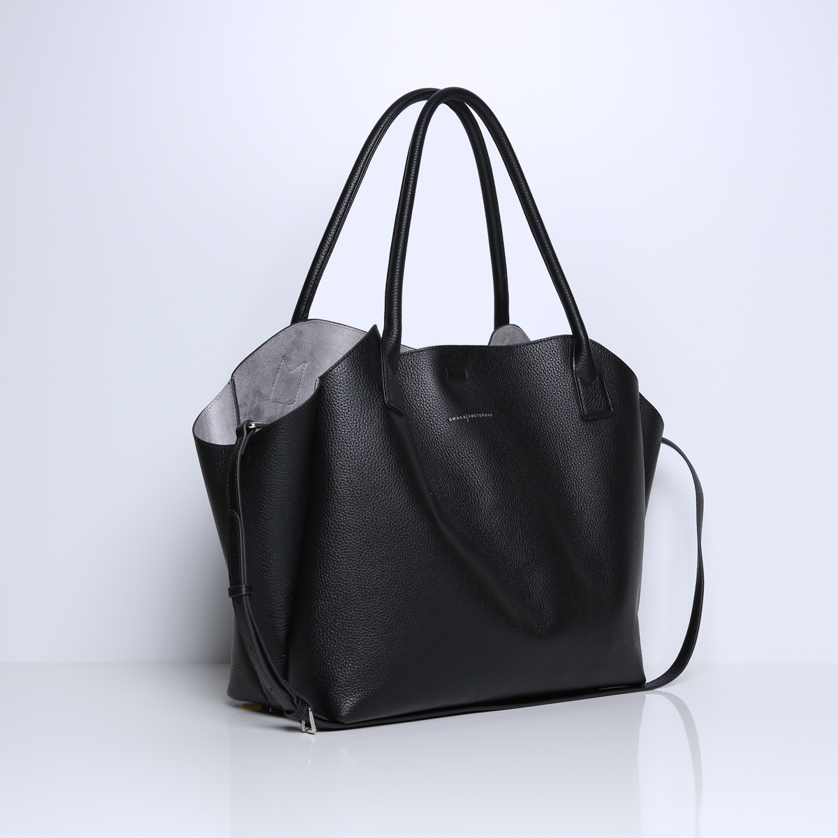 MIKA Bag Shopper black