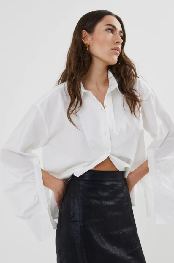 Bluse Lourdes mit gerafftem Ärmel