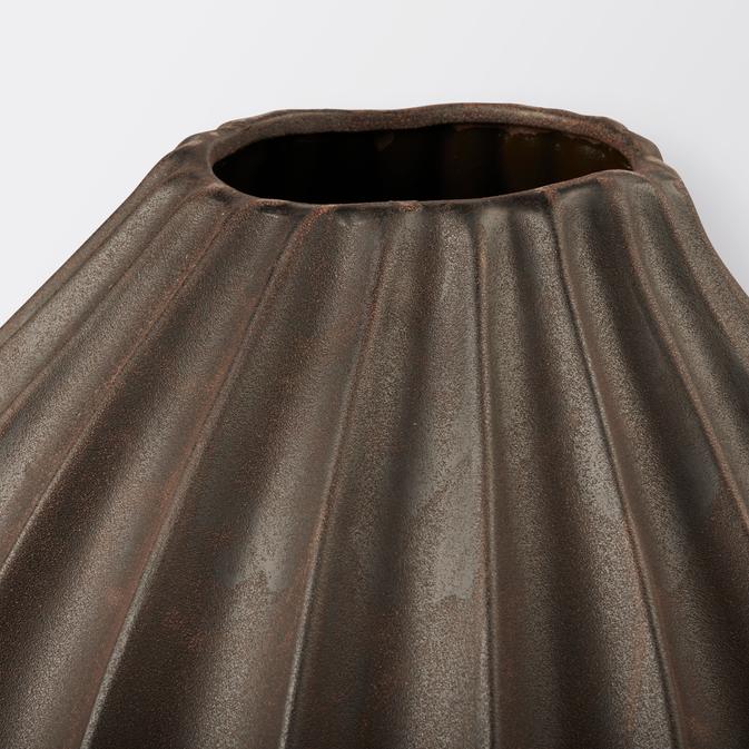 Vase Wide L Antique Brown