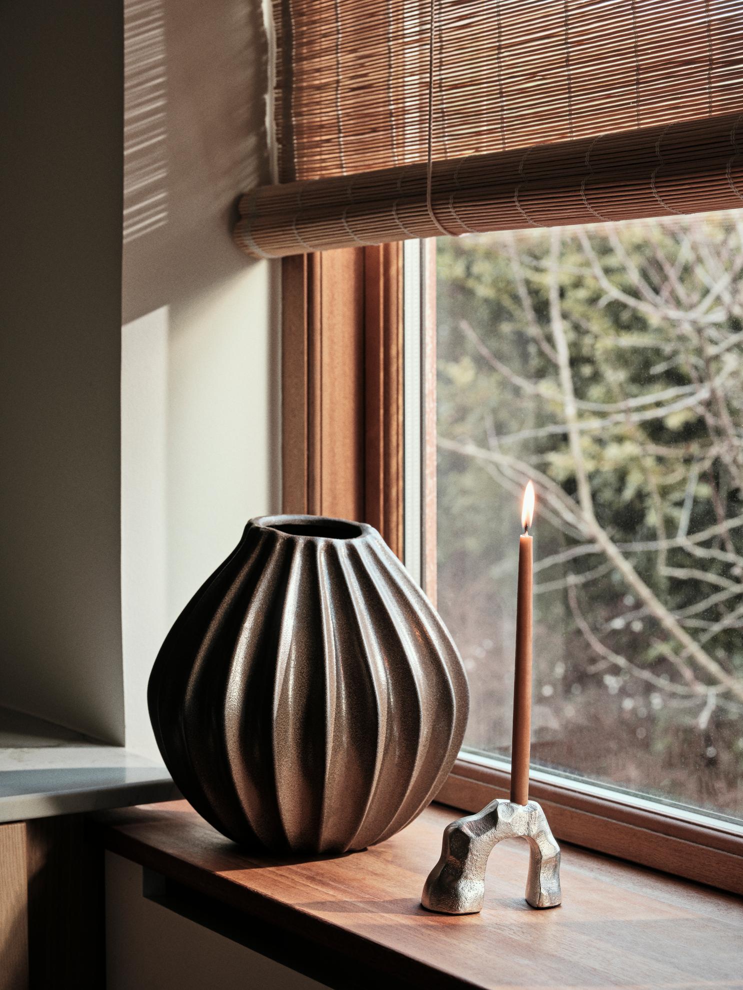 Vase Wide L Antique Brown