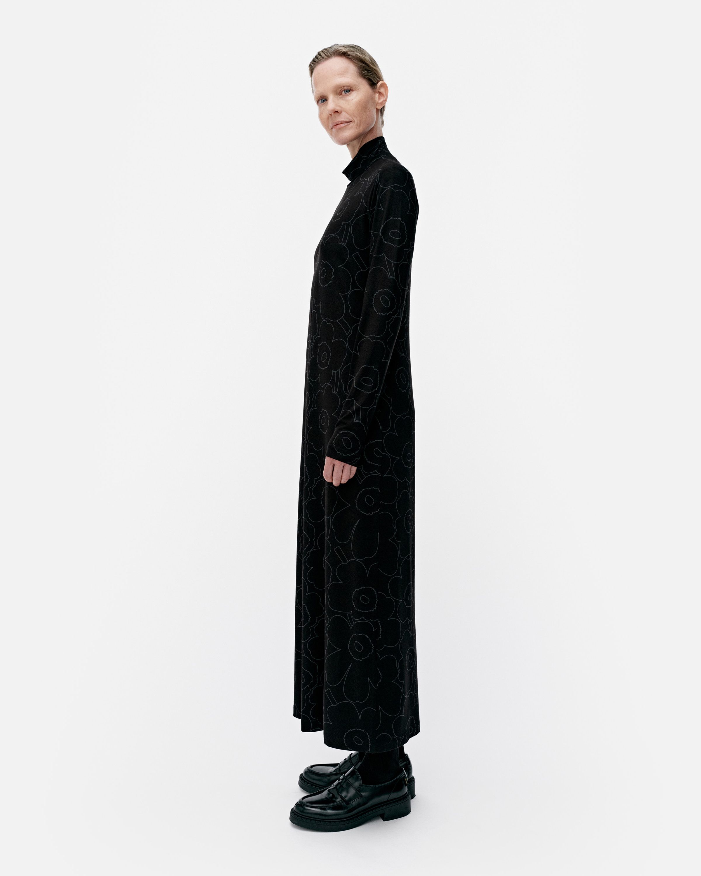 Kleid OIVI PIIRTO UNIKKO