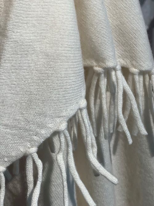 Kaschmir-Dreiecktuch Ebba eco white