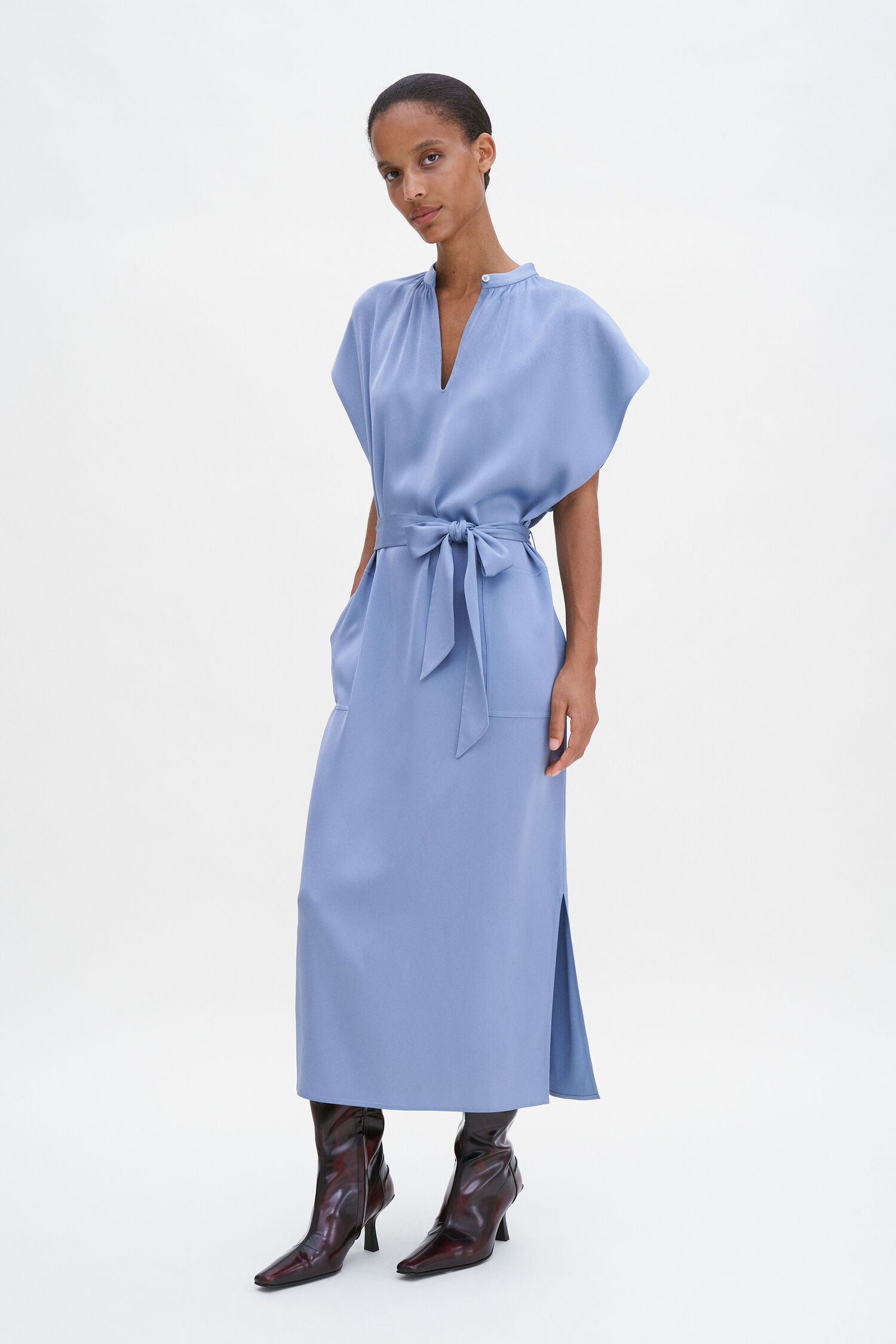 Kleid Belted Stand Collar air blue