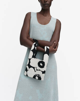 Tasche KNITTED Unikko mini black/offwhite