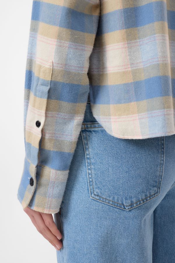 Bluse Cropped powder blue