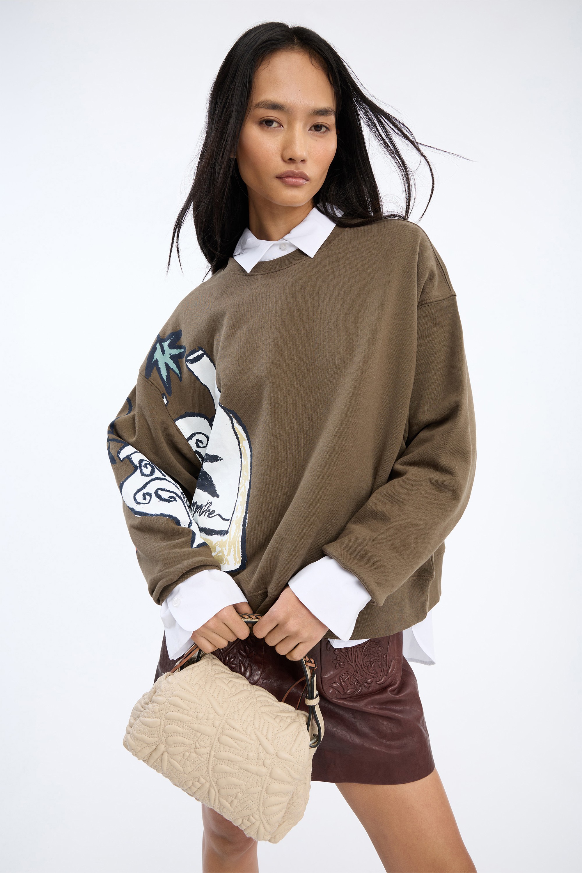 Sweatshirt Rarsnima brown