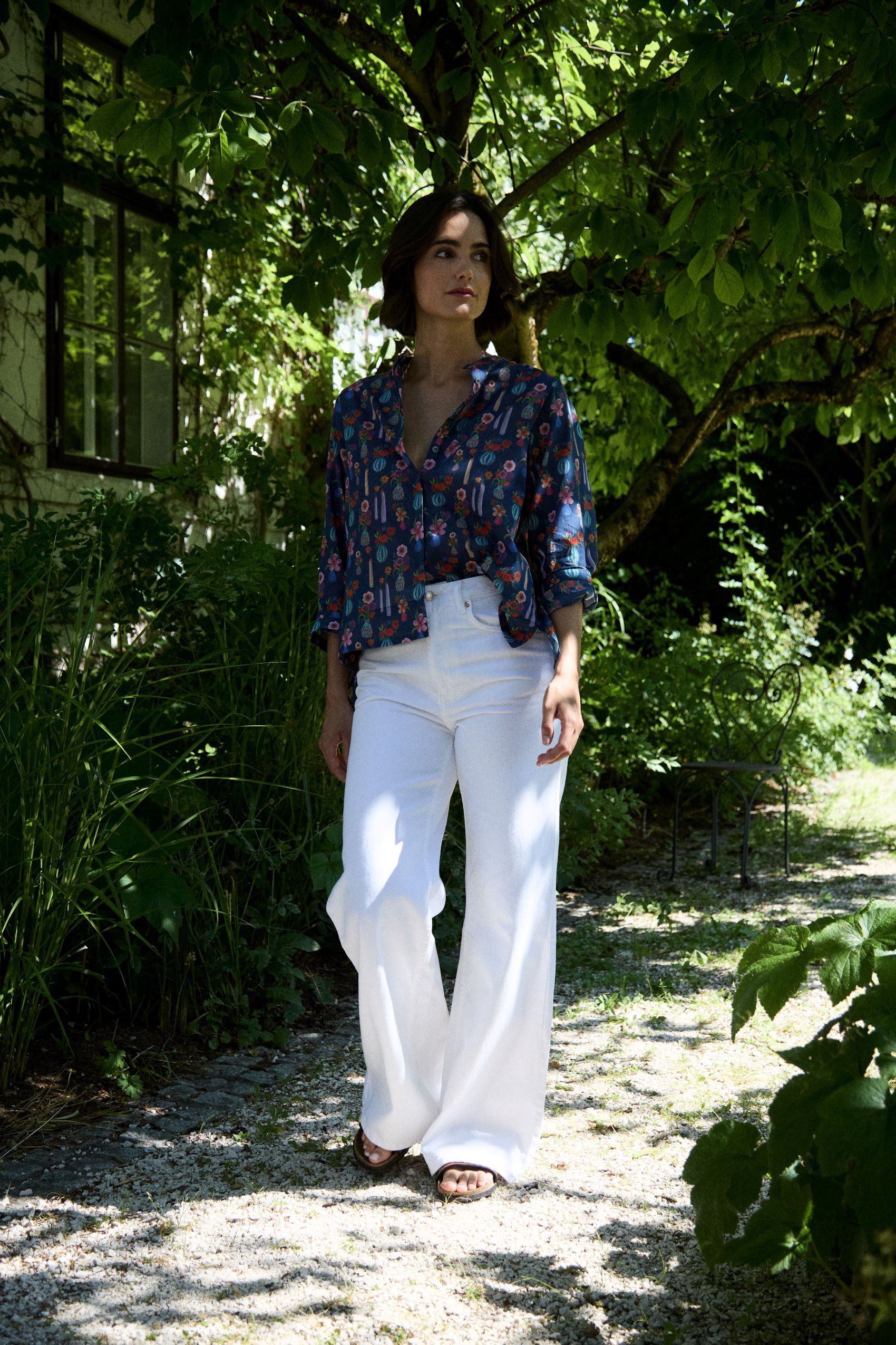 Bluse Nettuno Flowers on navy