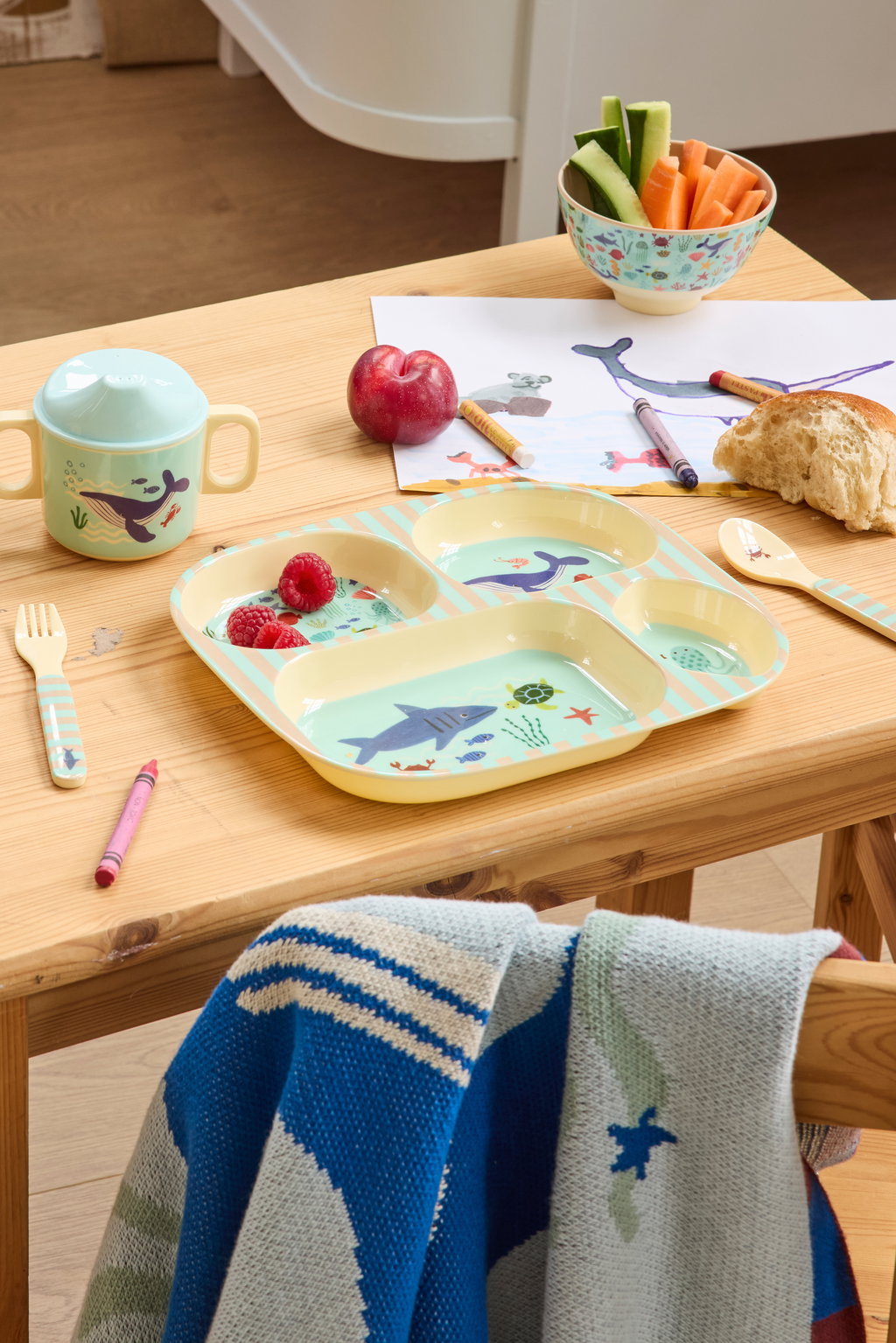 Kinder Melaminteller 4 Abteile