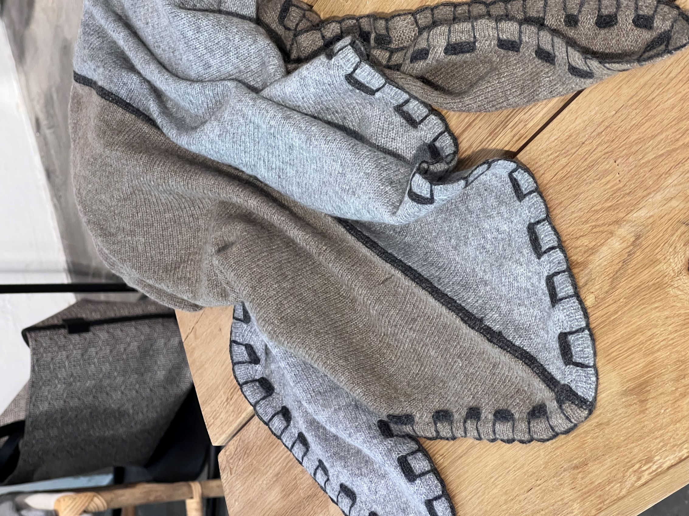 Kaschmirtuch Tomela eco walnut/ slate grey
