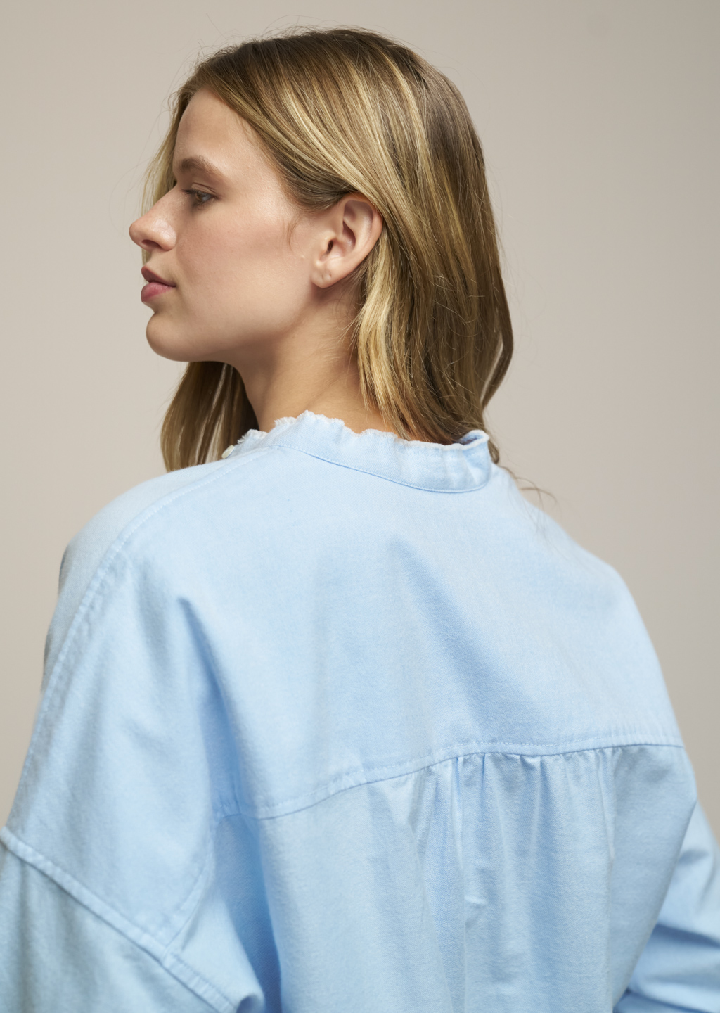 Bluse Lucy Raw hellblau